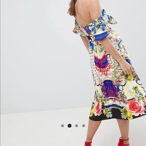 ASOS Dresses - Stunning!!! Off shoulders ASOS Midi dress ASOS Dresses - Stunning!!! Off shoulders ASOS Midi dress